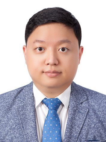 최인수-교수증명사진.jpg